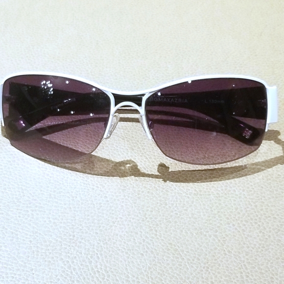 BCBGMaxAzria Accessories - BCBG Fanasty Sunglasses